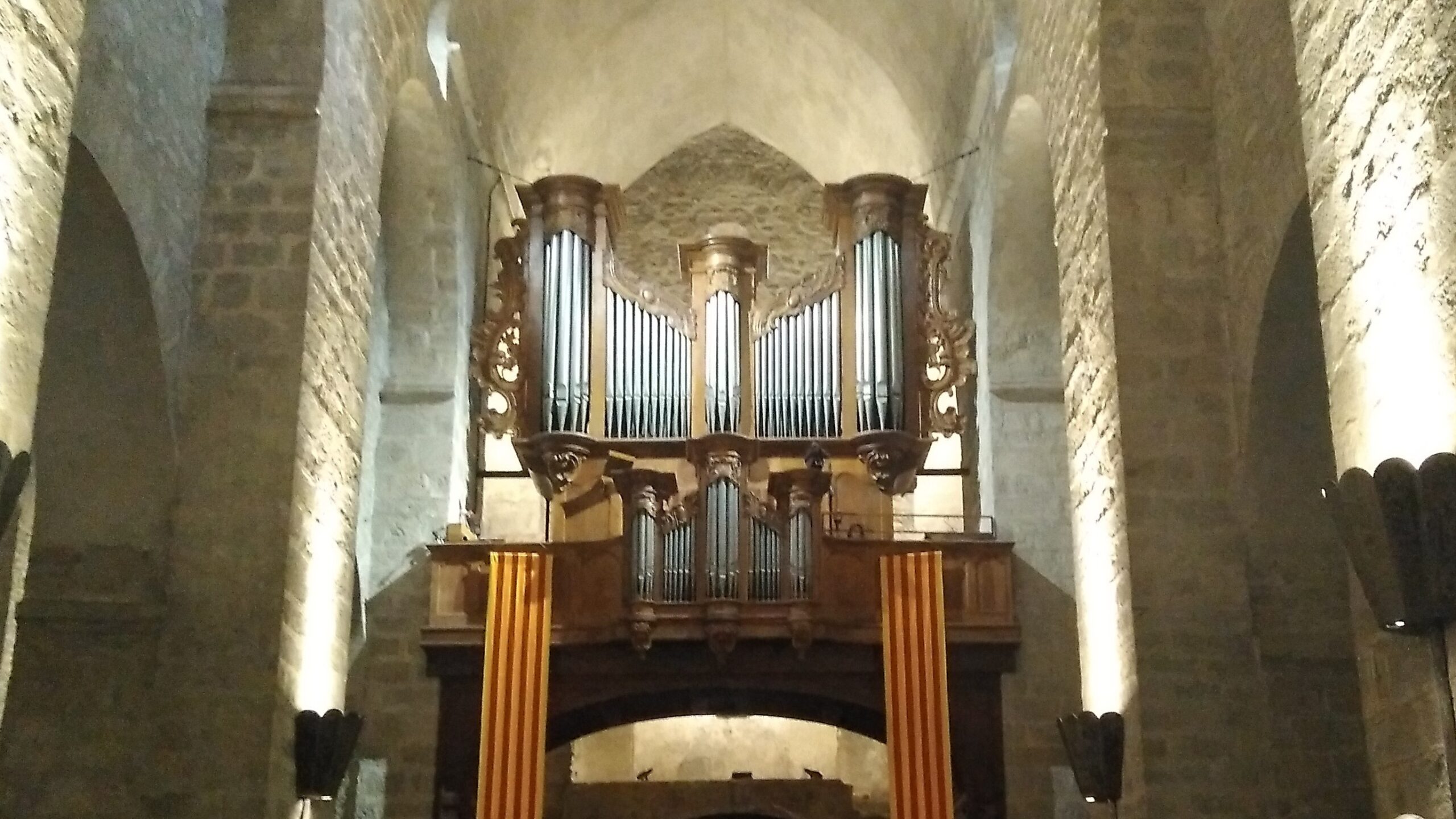 Grand orgue historique de l’ancienne église abbatiale Sainte-Marie à Arles-sur-Tech