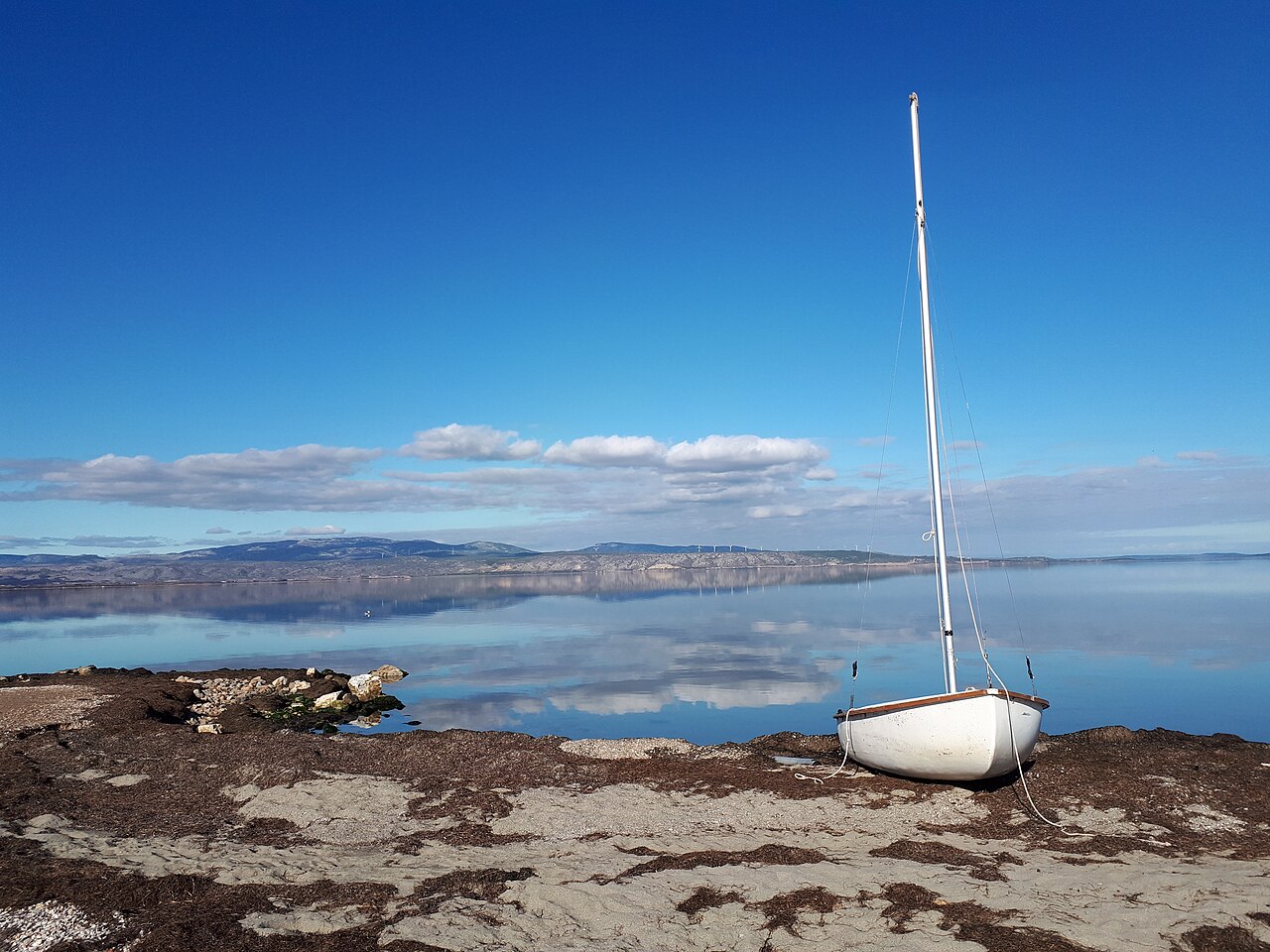 Étang de Salses-Leucate, paysage de la Salanque.