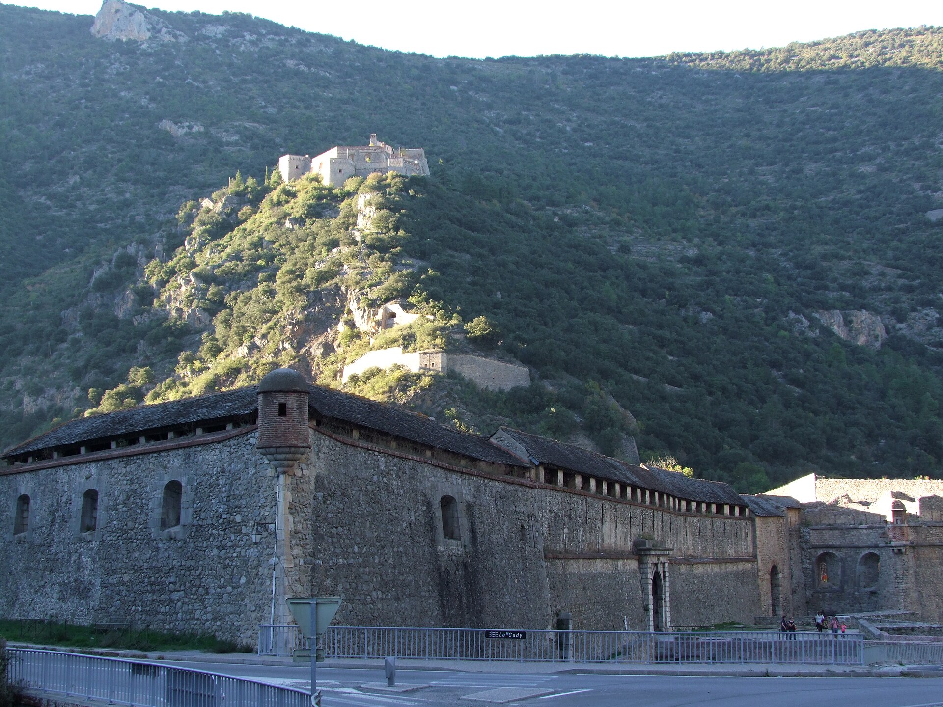 Vue du Fort Libéria dans les Pyrénées-Orientales