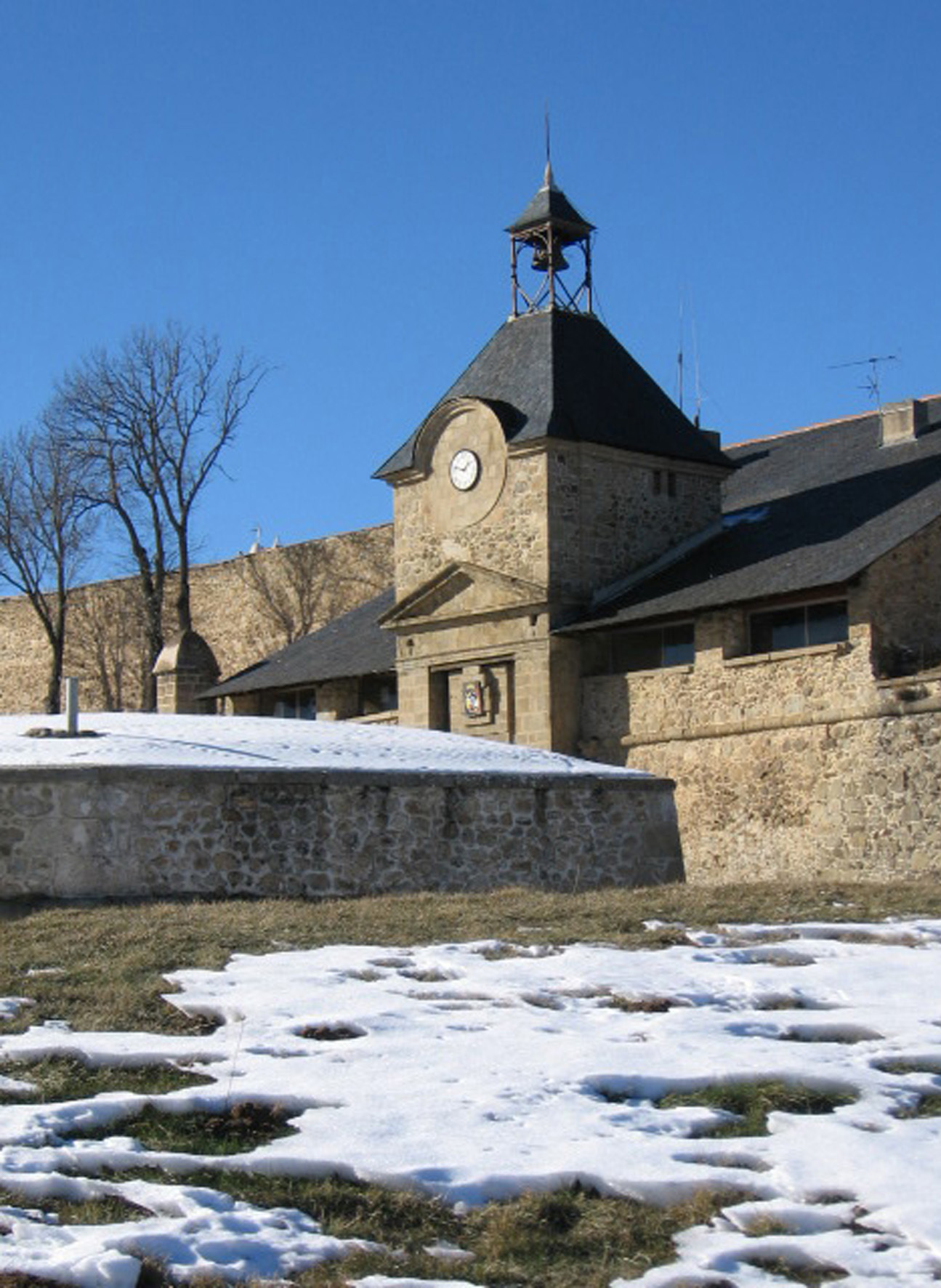 Passage fortifié et entrée de la citadelle de Mont-Louis