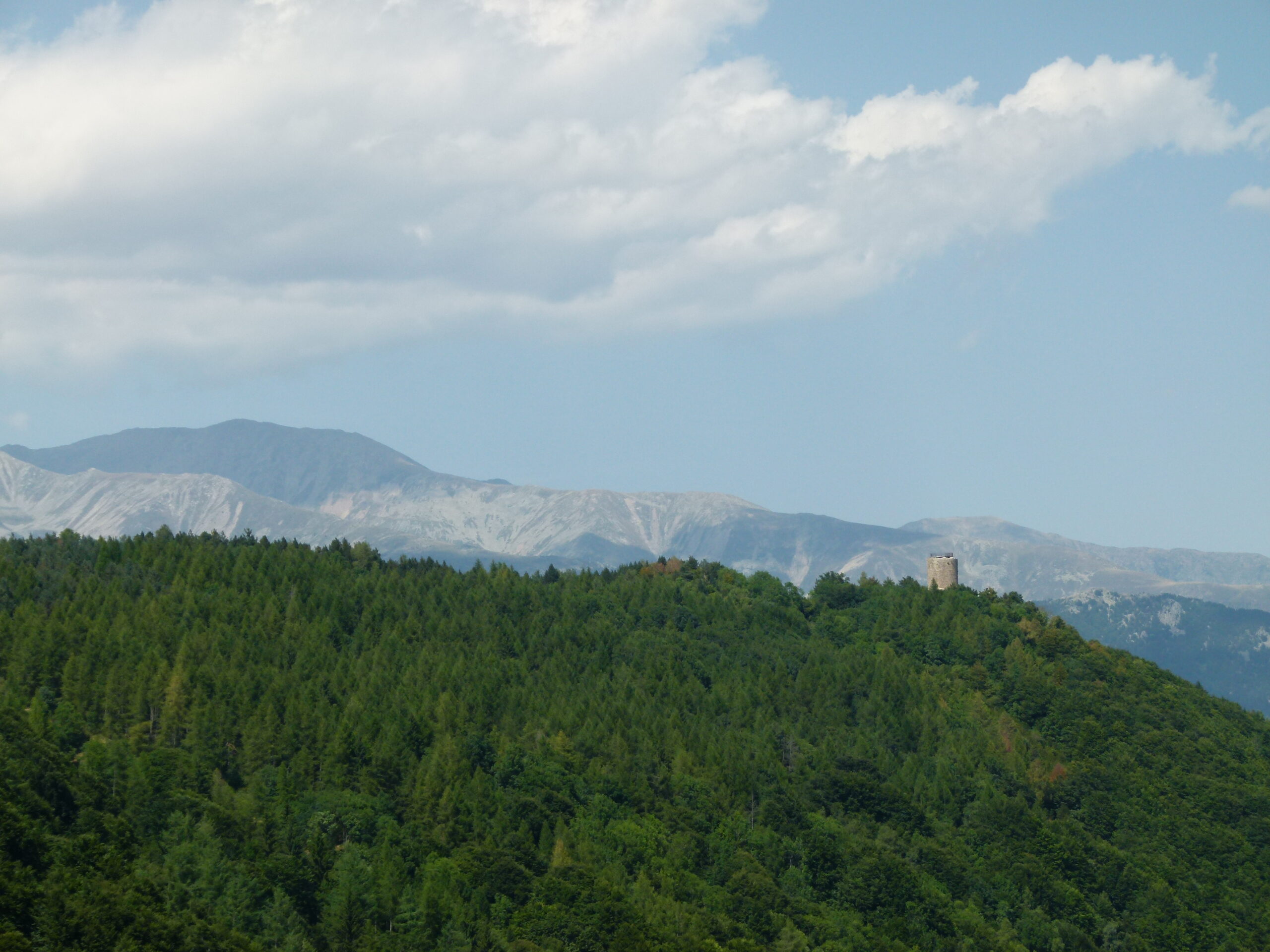 Tour de Mir et Canigó · Jordiipa, CC BY-SA 3.0.