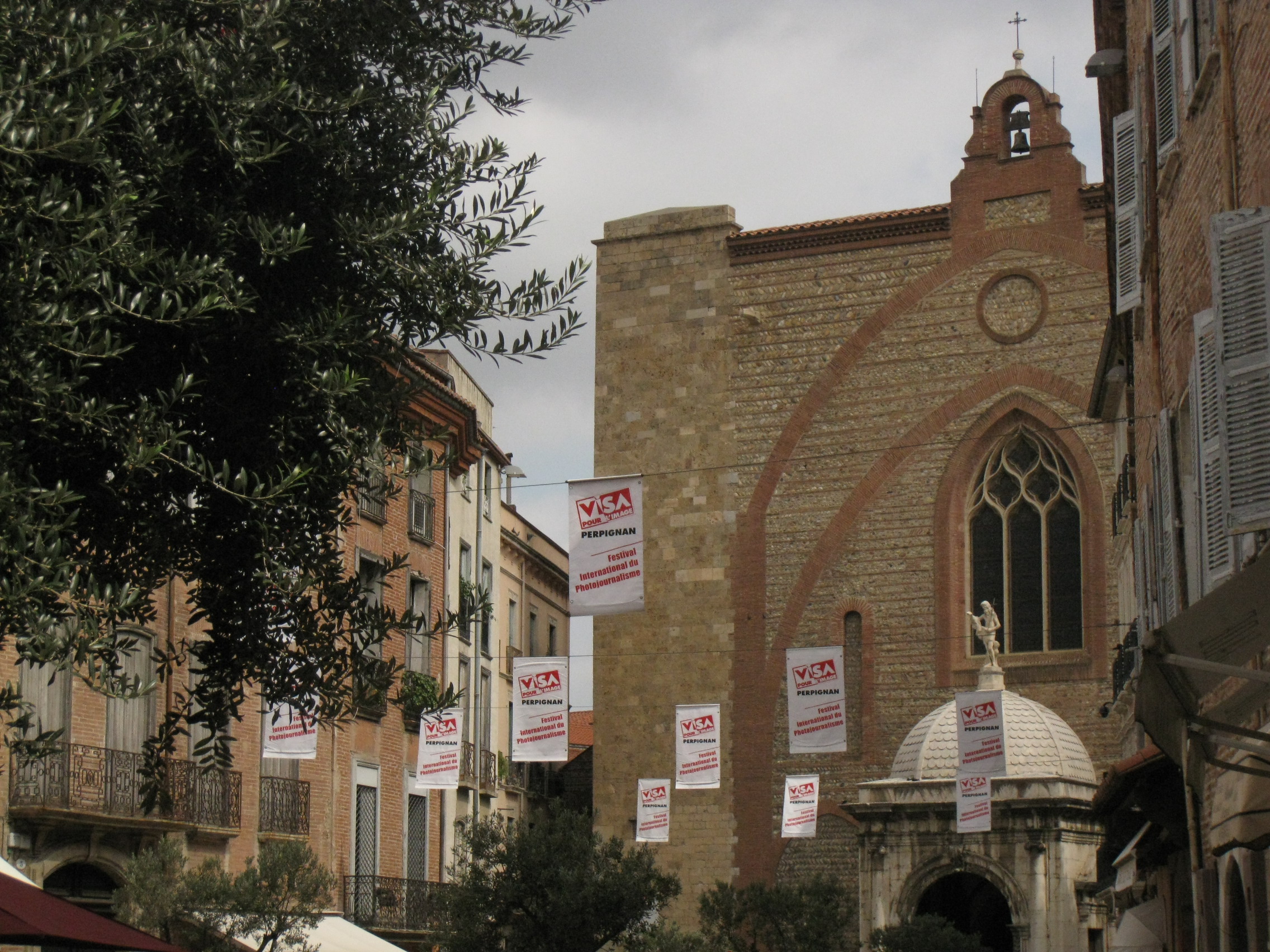 Cathédrale Saint-Jean-Baptiste de Perpignan, place Gambetta